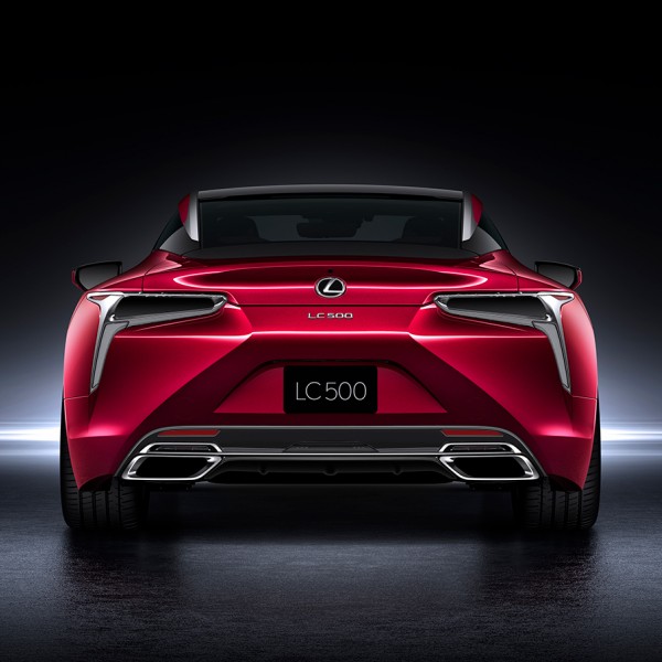 Vista trasera del Lexus LC 500